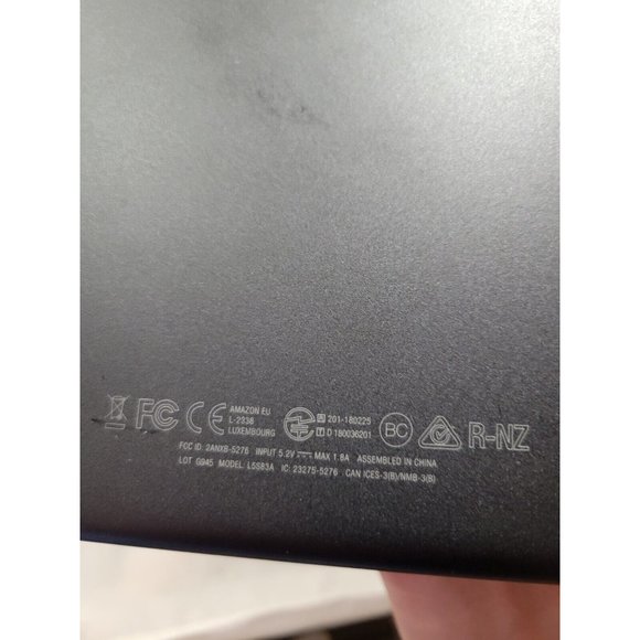 Amazon Kindle Fire HD 8" (8th Gen) L5S83A Black Charger 16 GB Gray Cover Bundle - Picture 4 of 4